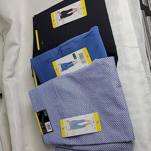 S.C.&CO Pants Womens 6 lot 3 pairs Capri